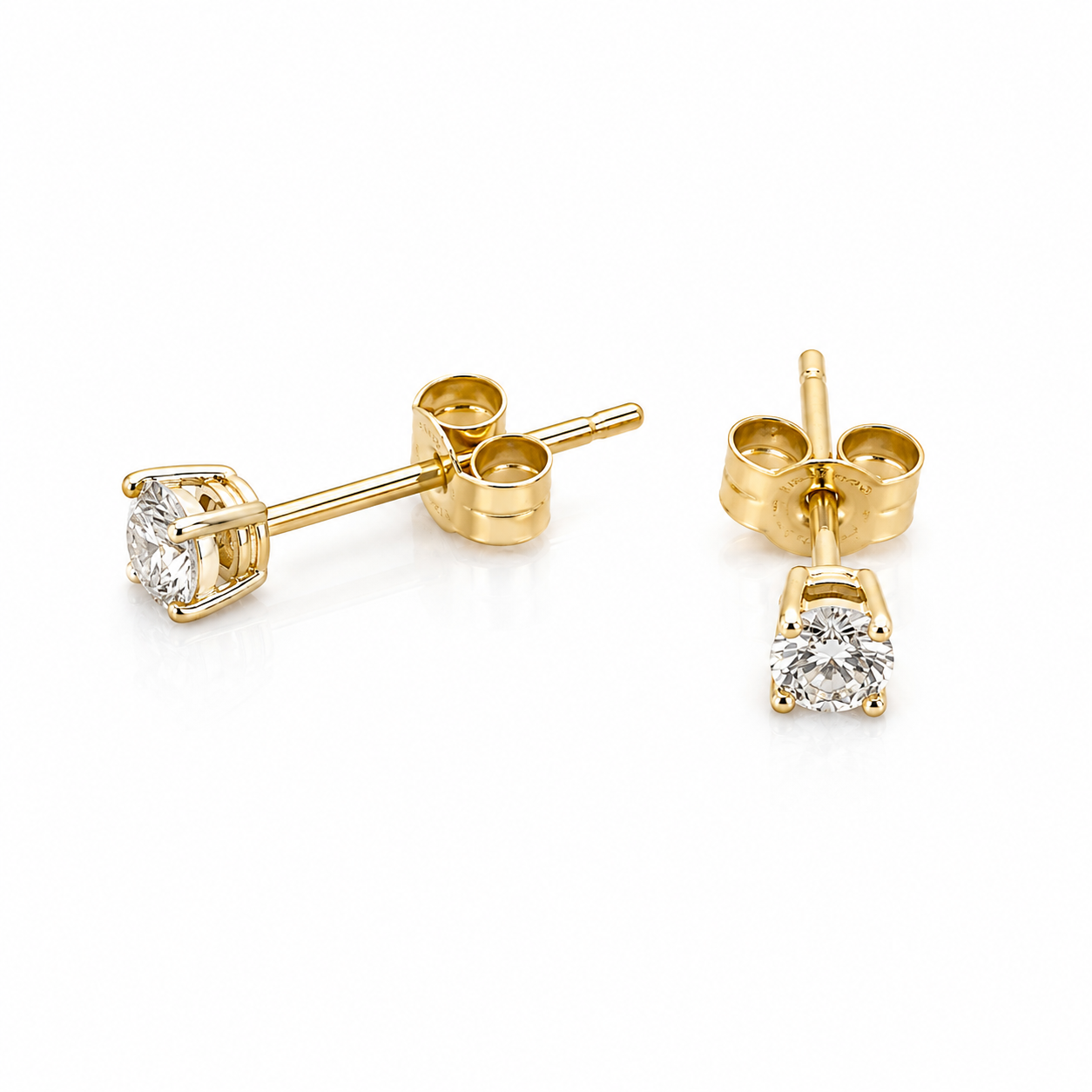 Diamond Earring Studs in 9ct Yellow Gold