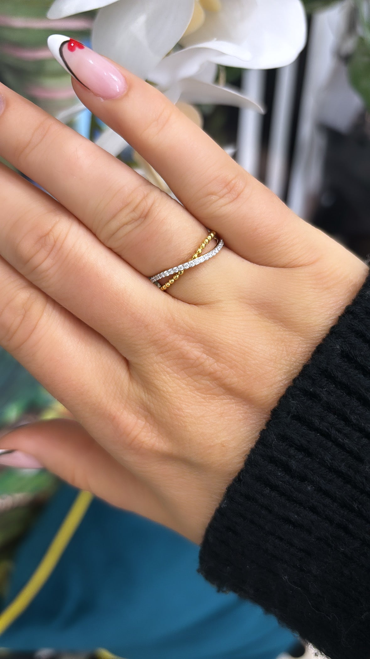 18ct Yellow Gold and Diamond 2 Bar Crossover Ring