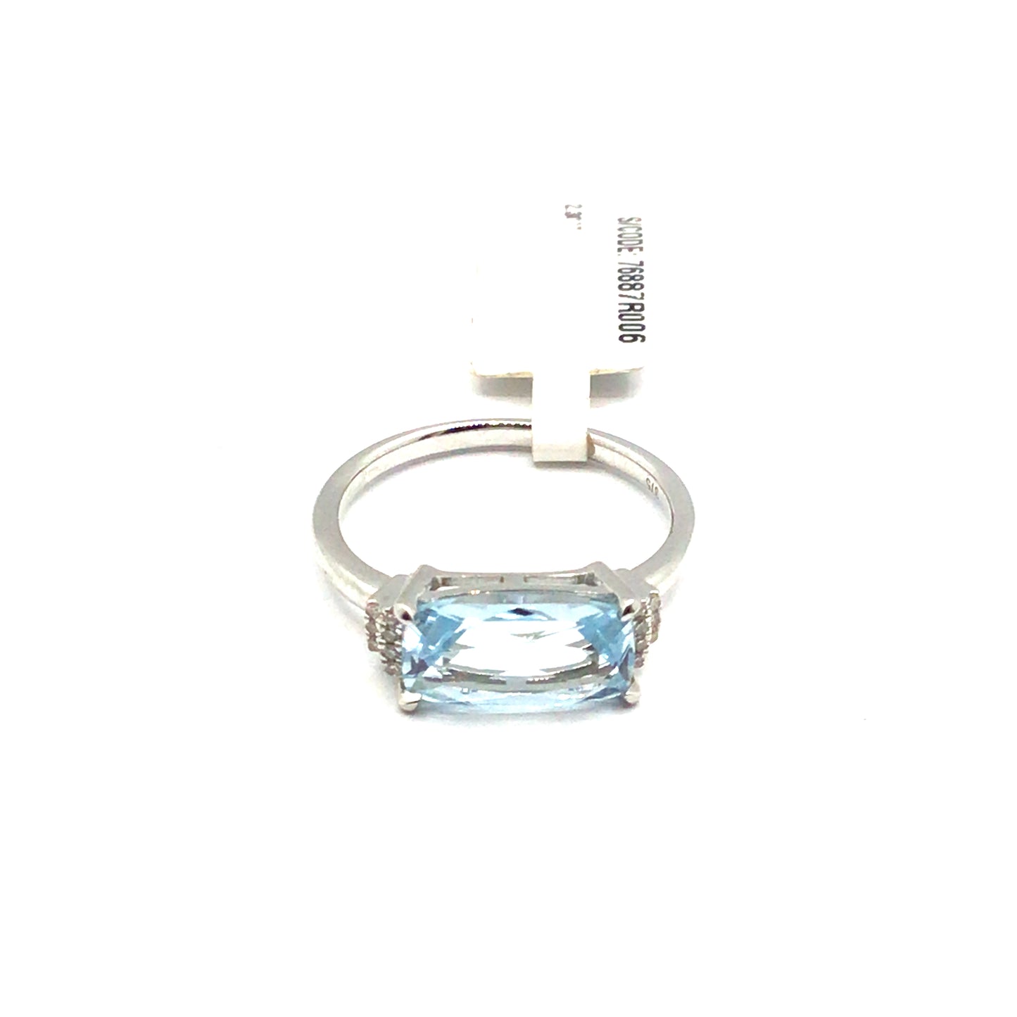9ct White Gold Rectangular Blue Topaz and Diamonds Ring