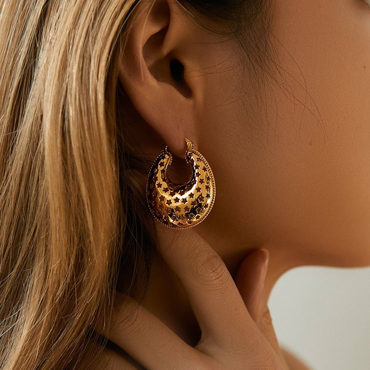 Gold Plated Vintage Style Hollow Star Earrings