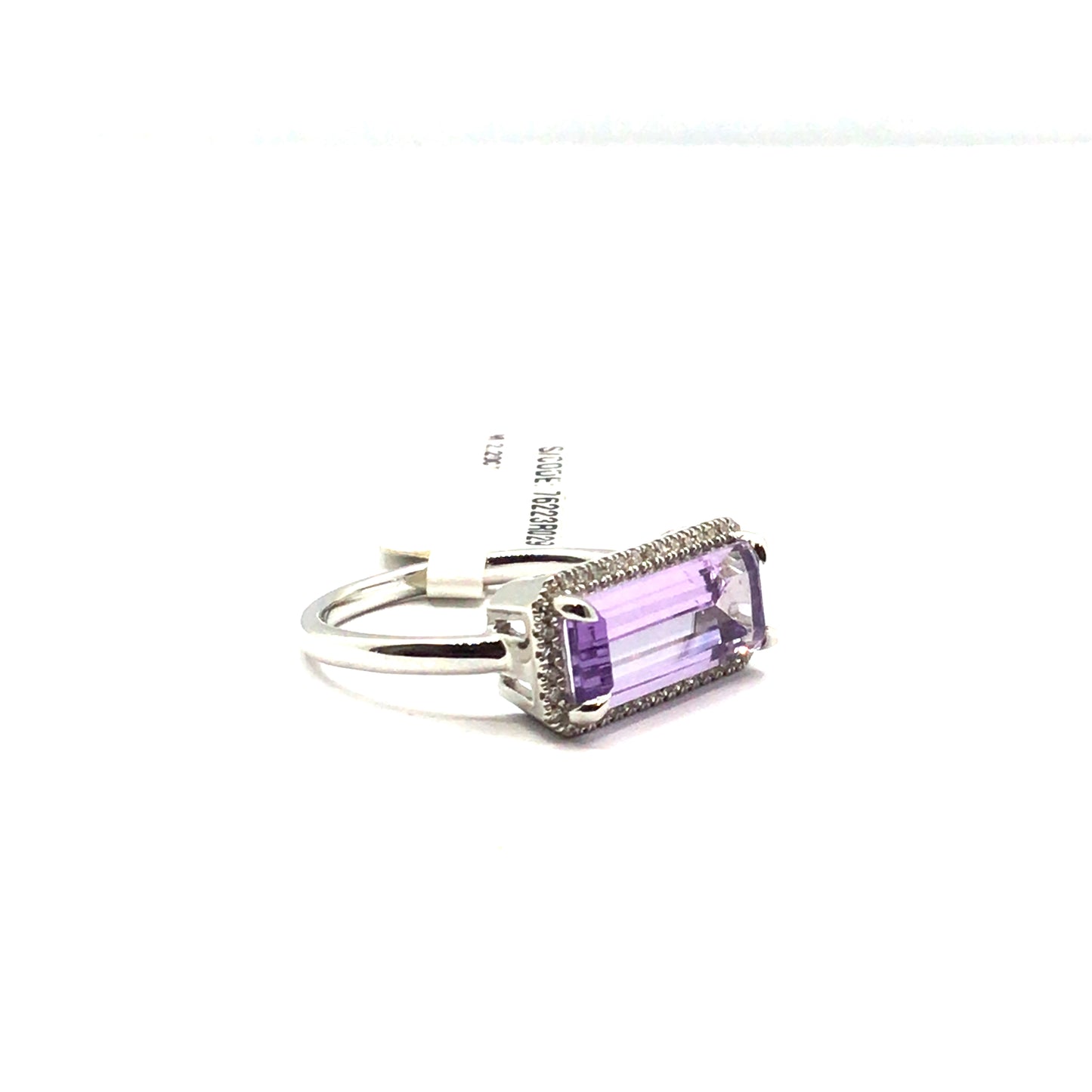 9ct White Gold Rectangular Amethyst and Diamonds Ring