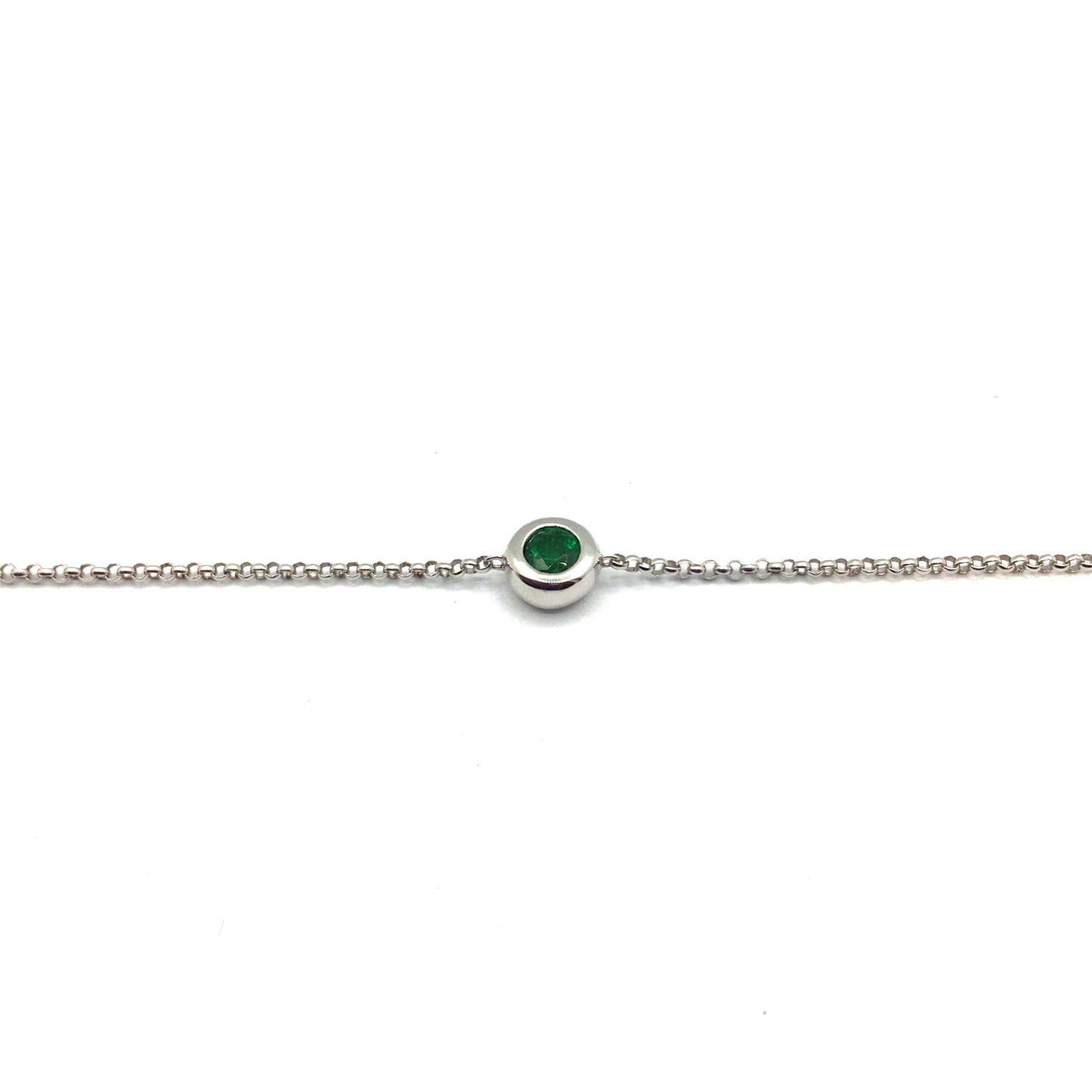 9ct White Gold Emerald Besel Set Bracelet