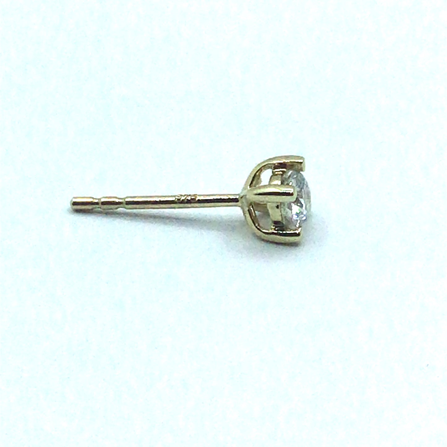 9ct Yellow Gold SINGLE EARRING Claw Set 0.20ct Round Brilliant Diamond Earrings