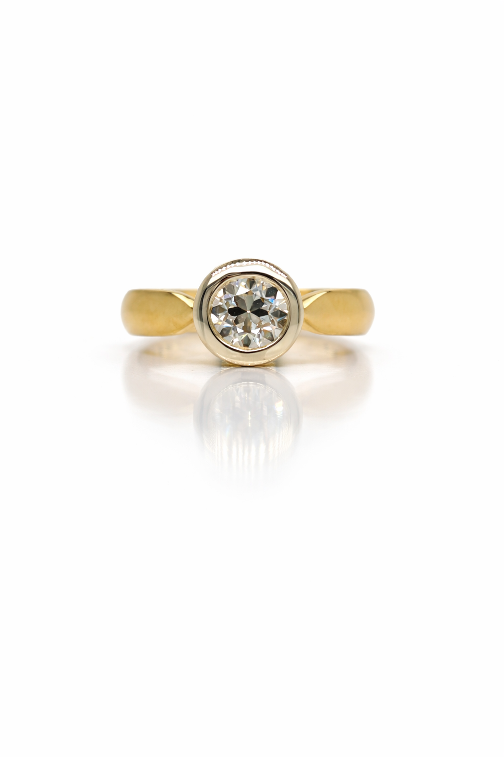 Monroe's 1.01ct Lab Grown Old Cut Rubover Set Engagement Ring in 9ct Yellow Gold