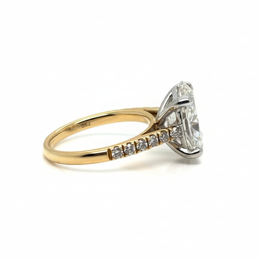 4.50ct Oval Brilliant Cut Diamond Ring in 18ct Yellow Gold