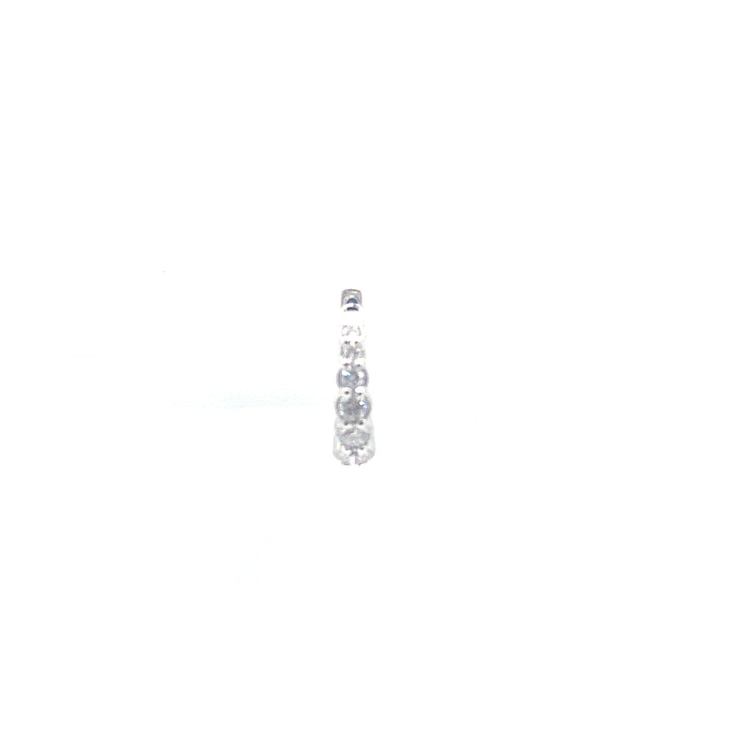 18K WG 12RD 0.52CT HVS GRADUATED HUGGIE