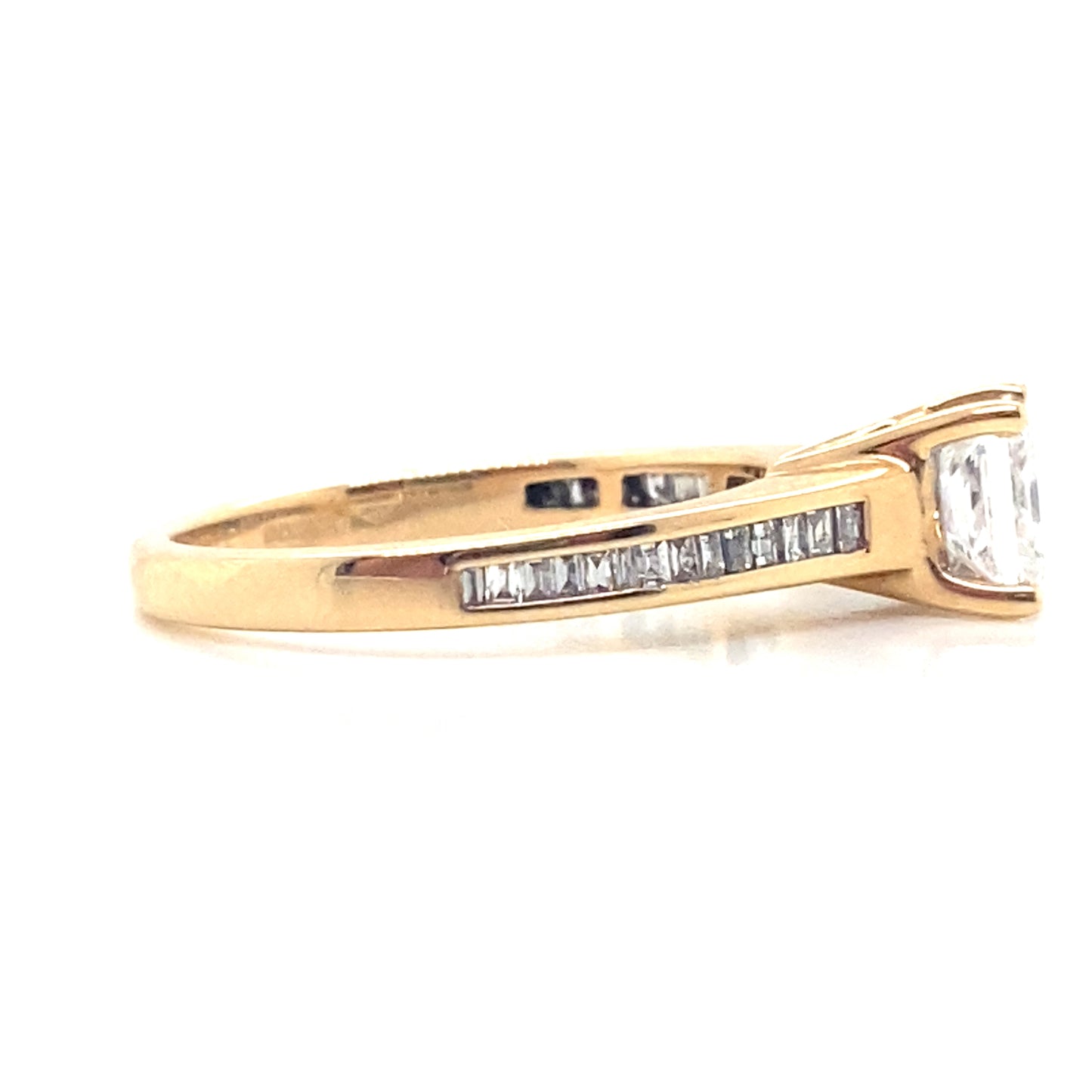 18ct Yellow Gold Princess Cut Diamond Ring with Baguette Cut Diamond Set Shoulders