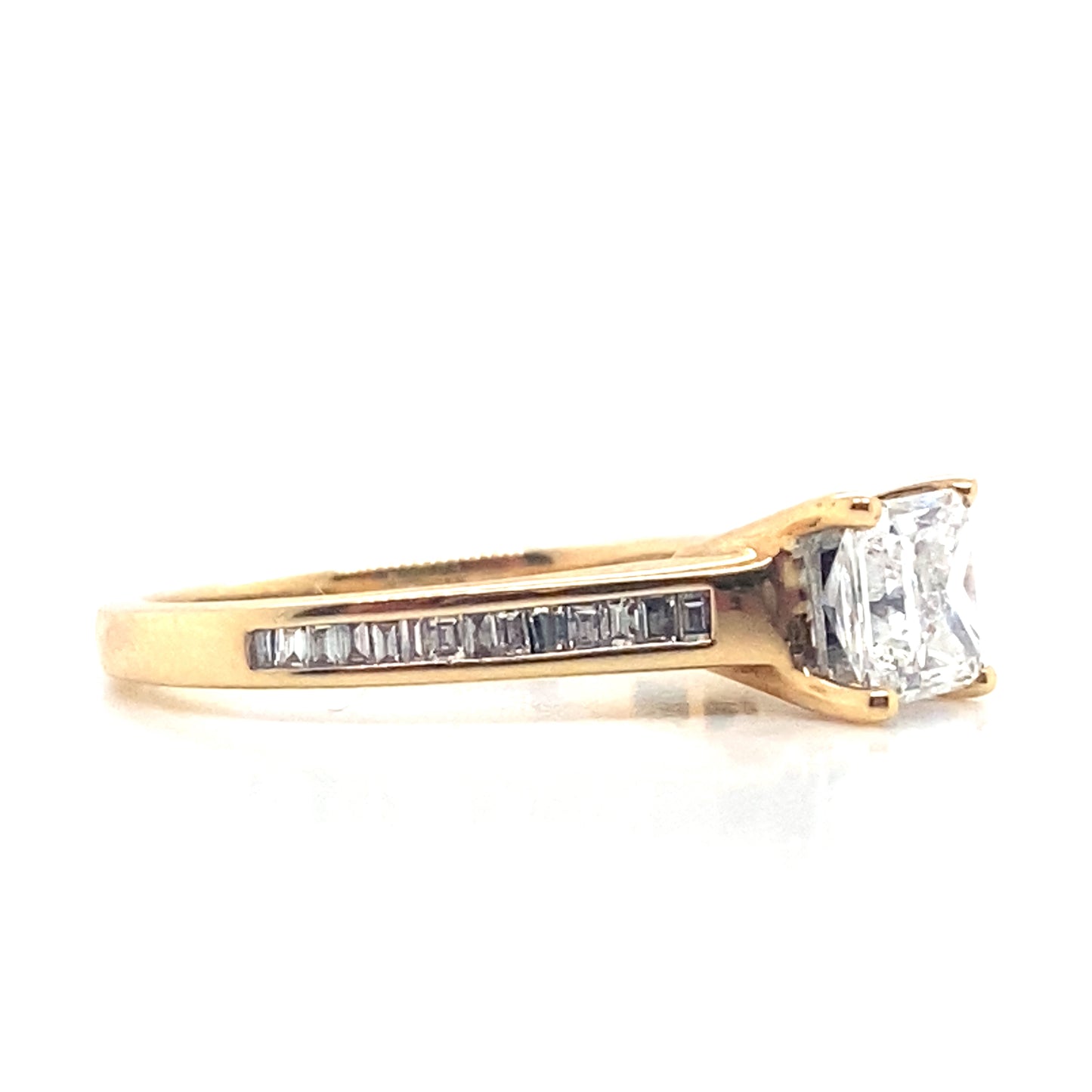 18ct Yellow Gold Princess Cut Diamond Ring with Baguette Cut Diamond Set Shoulders