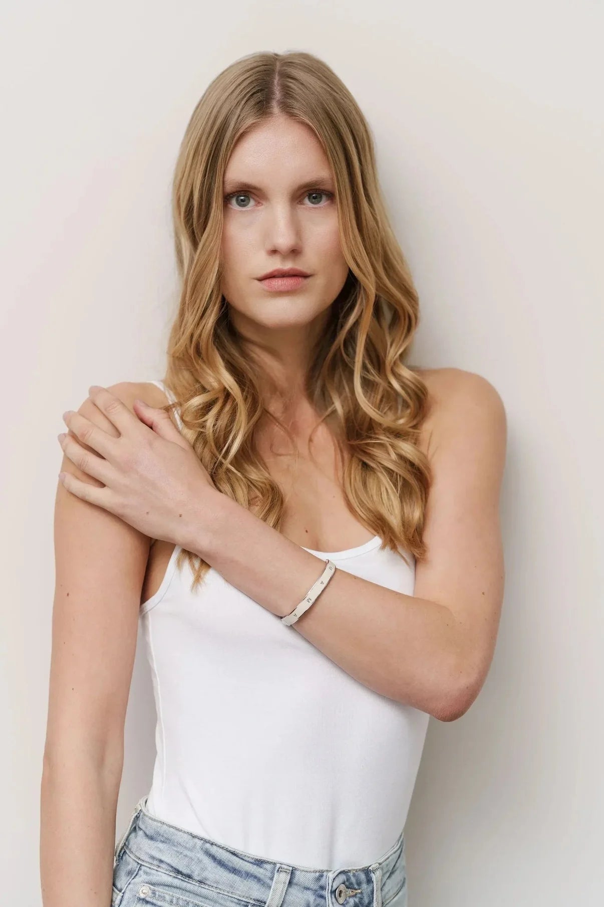 Bangel in Sterling Silver from Vivi Coo The Mama Bracelet