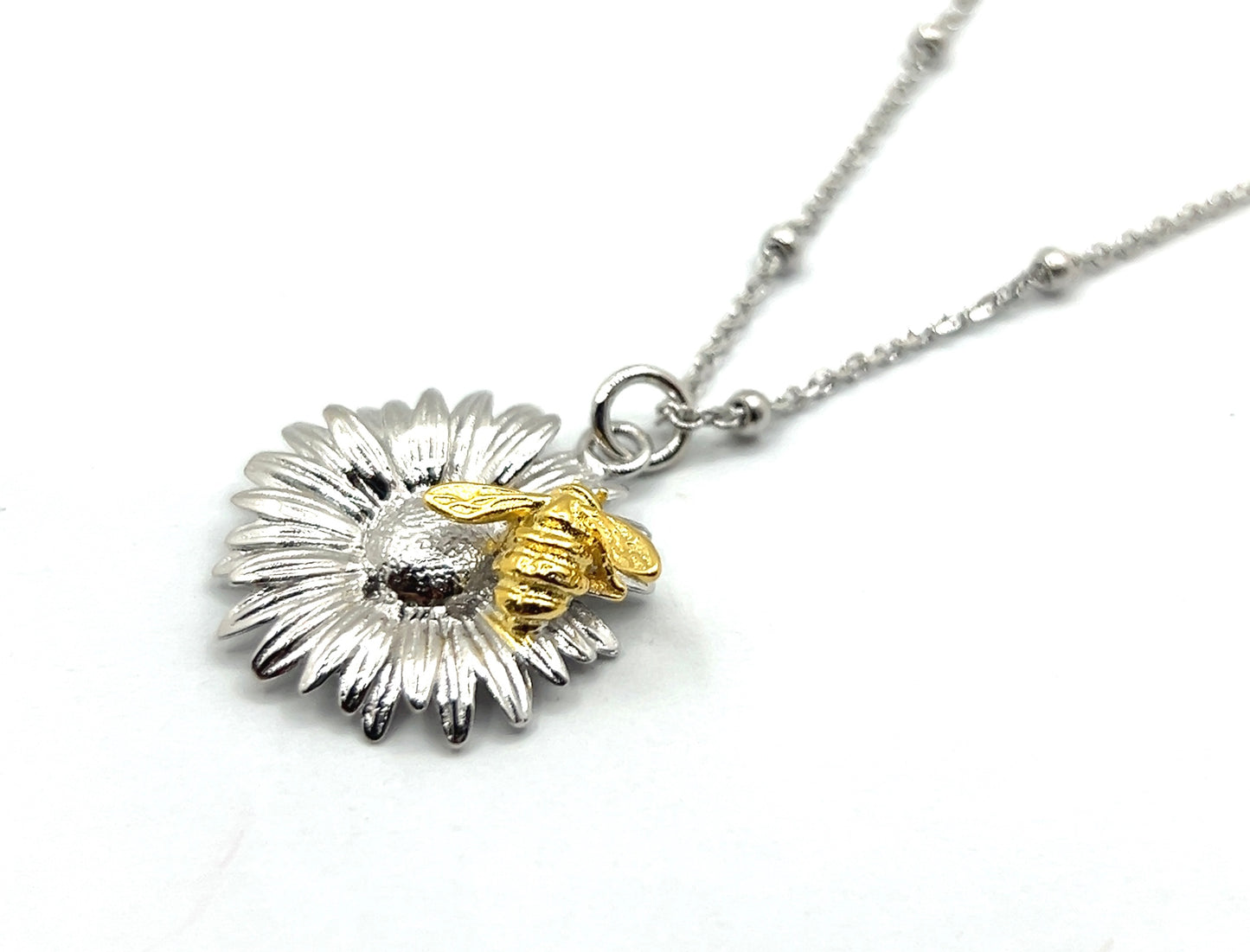 925 Silver Daisy Pendant with Gold Bumblee Bee