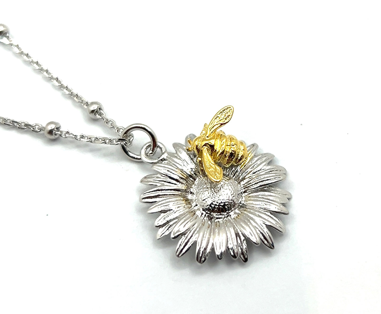 925 Silver Daisy Pendant with Gold Bumblee Bee