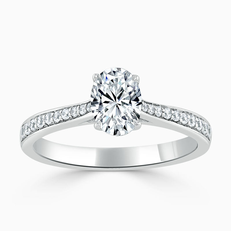 18ct Oval Cut Diamond Ring with Tapered Shank