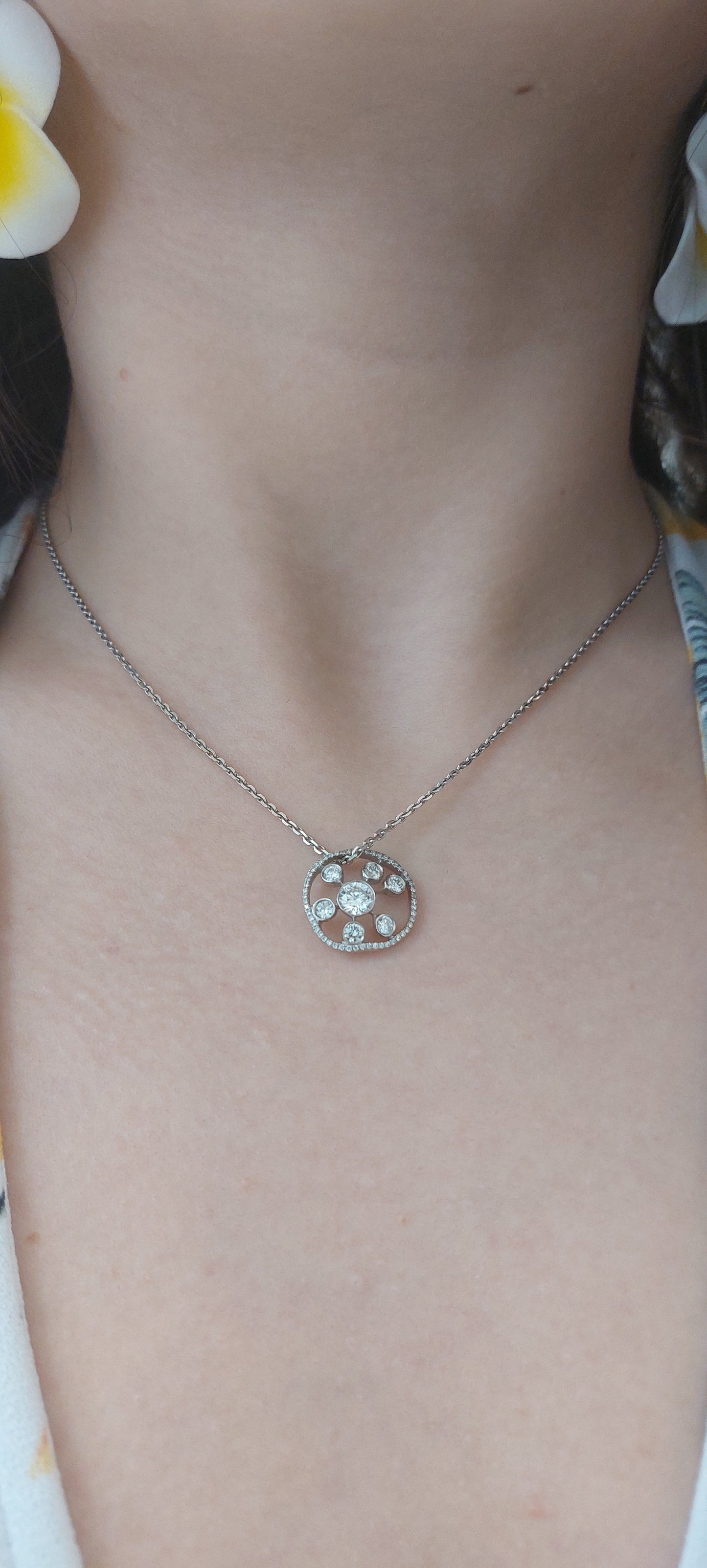 Platinum Shimmering Stars Diamond Necklace Handmade