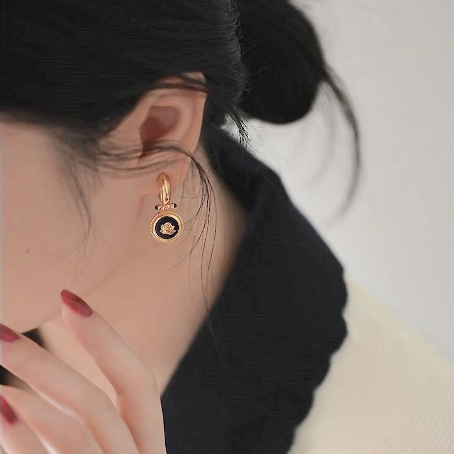 Vintage inspired detailed design Rose pendant earrings with black enamel-gold vermeil