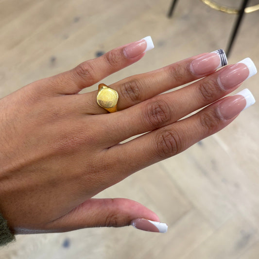 Oval 9ct solid yellow gold signet ring 13mm x 11mm