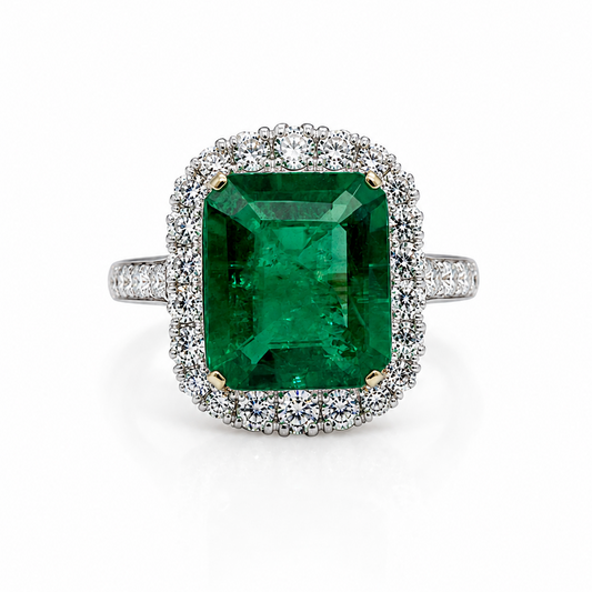 Large Emerald and Diamond Cluster Ring in Yellow Gold