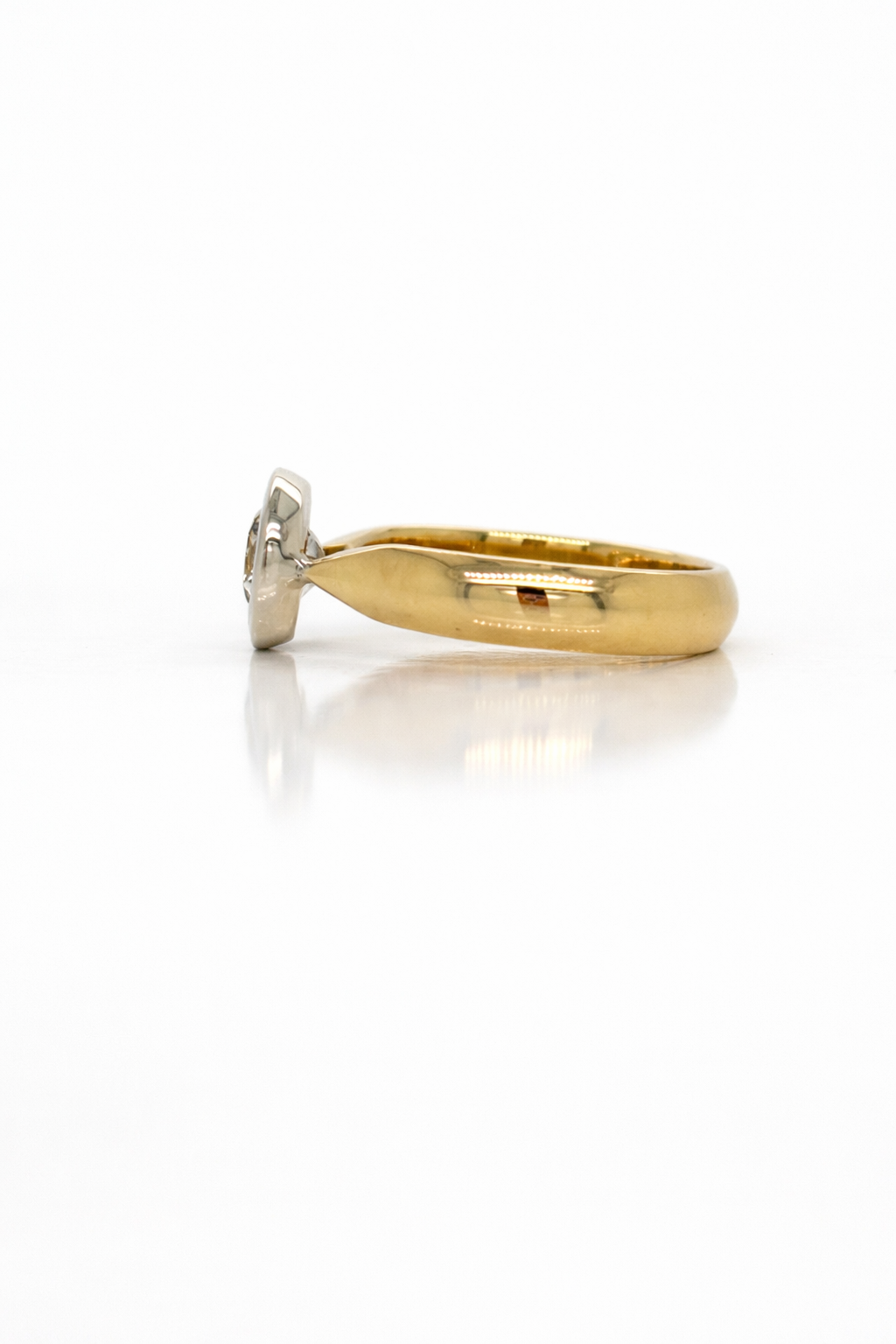 Monroe's 1.01ct Lab Grown Old Cut Rubover Set Engagement Ring in 9ct Yellow Gold