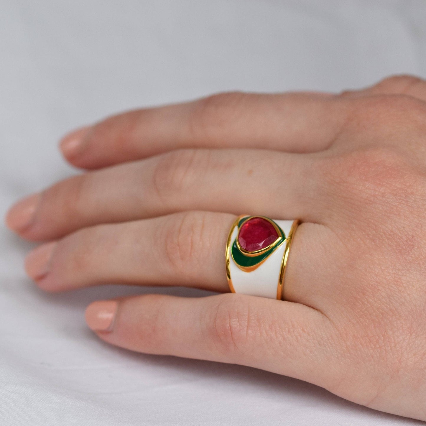 Love Heart Ring in White Enamel with Fuschia Chalcedony Gemstone