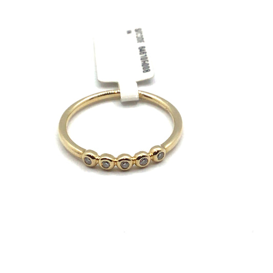 9ct Yellow Gold Diamond Besel Ring