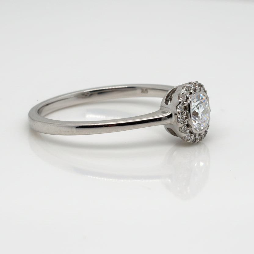 9ct White Gold Pear Cut Diamond Ring