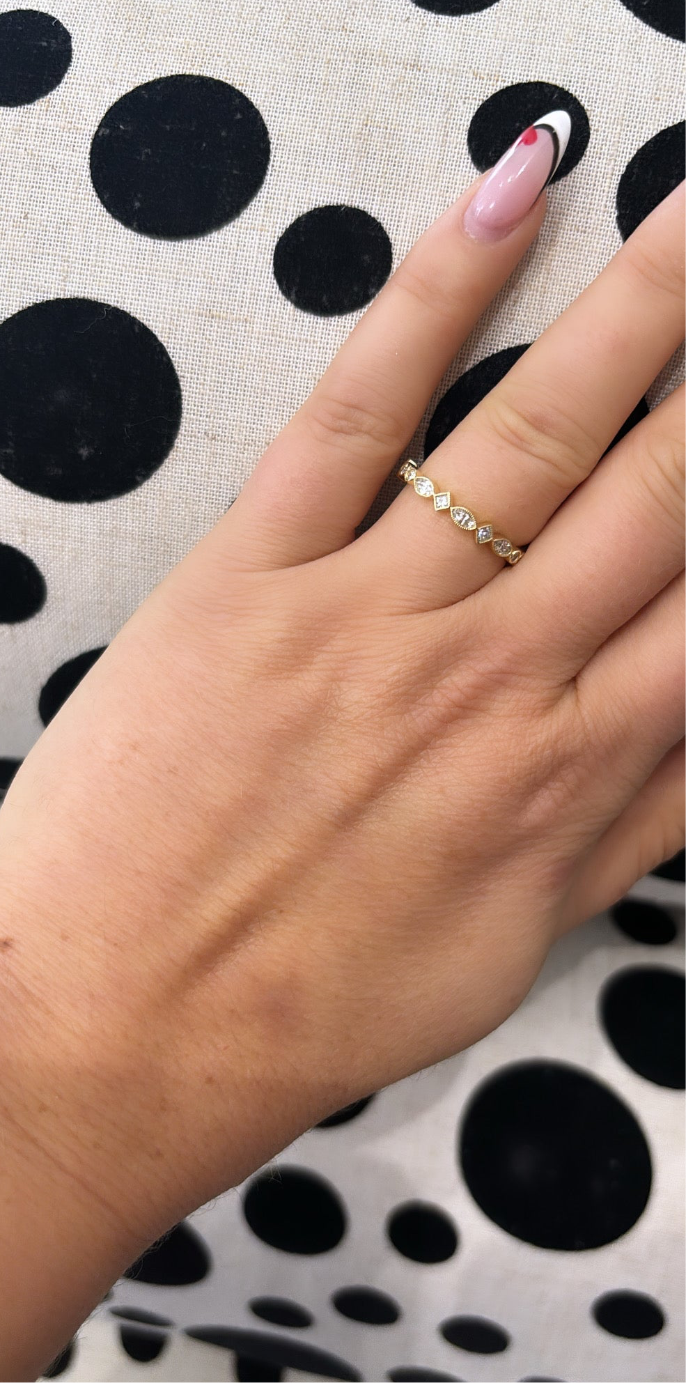 9ct yellow gold round/princess/marquise cut diamond ring