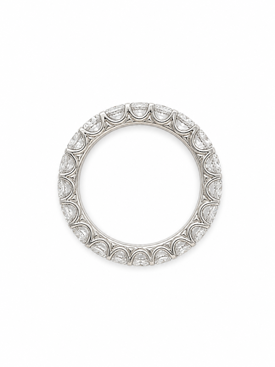 Full eternity ring in 18ct gold 2.15cts Round brilliant Diamonds