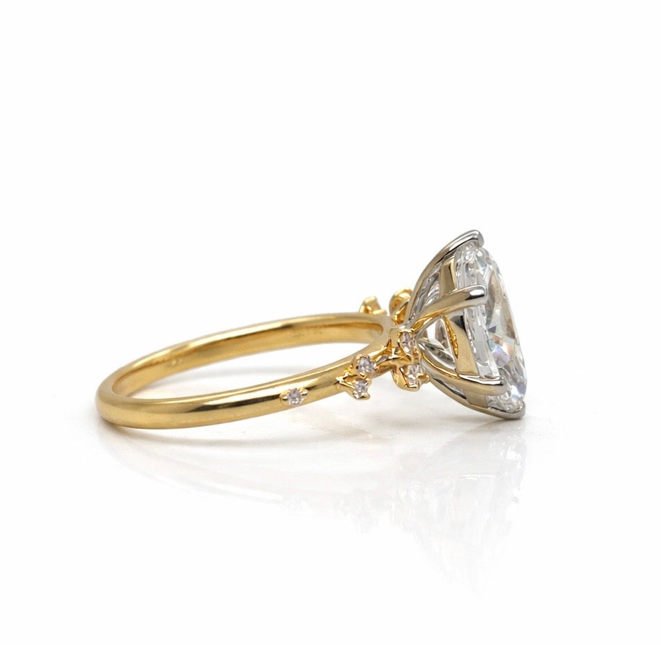 Monroe's "Flowing Nature" Oval Brilliant Cut Diamond Engagement Ring