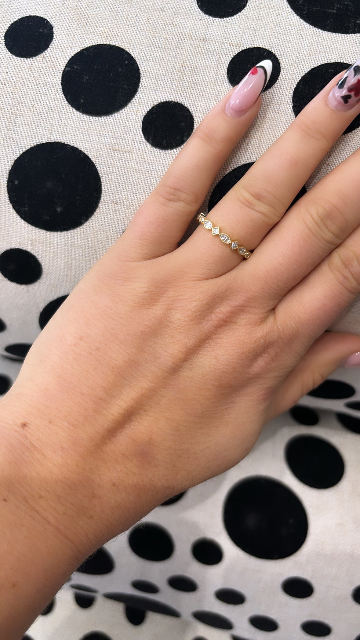 9ct yellow gold round/princess/marquise cut diamond ring