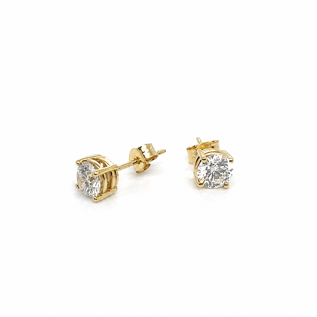 Diamond earring studs in 9ct yellow gold 1.40cts