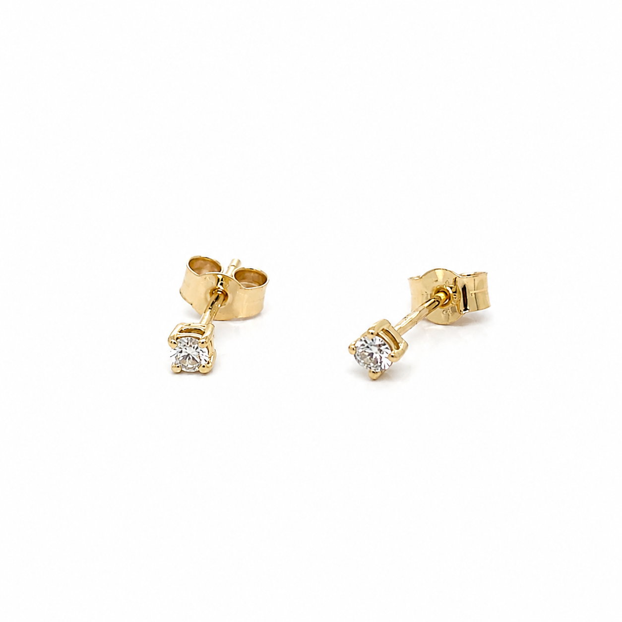Natural Diamond earring studs in 9ct yellow gold 0.11cts