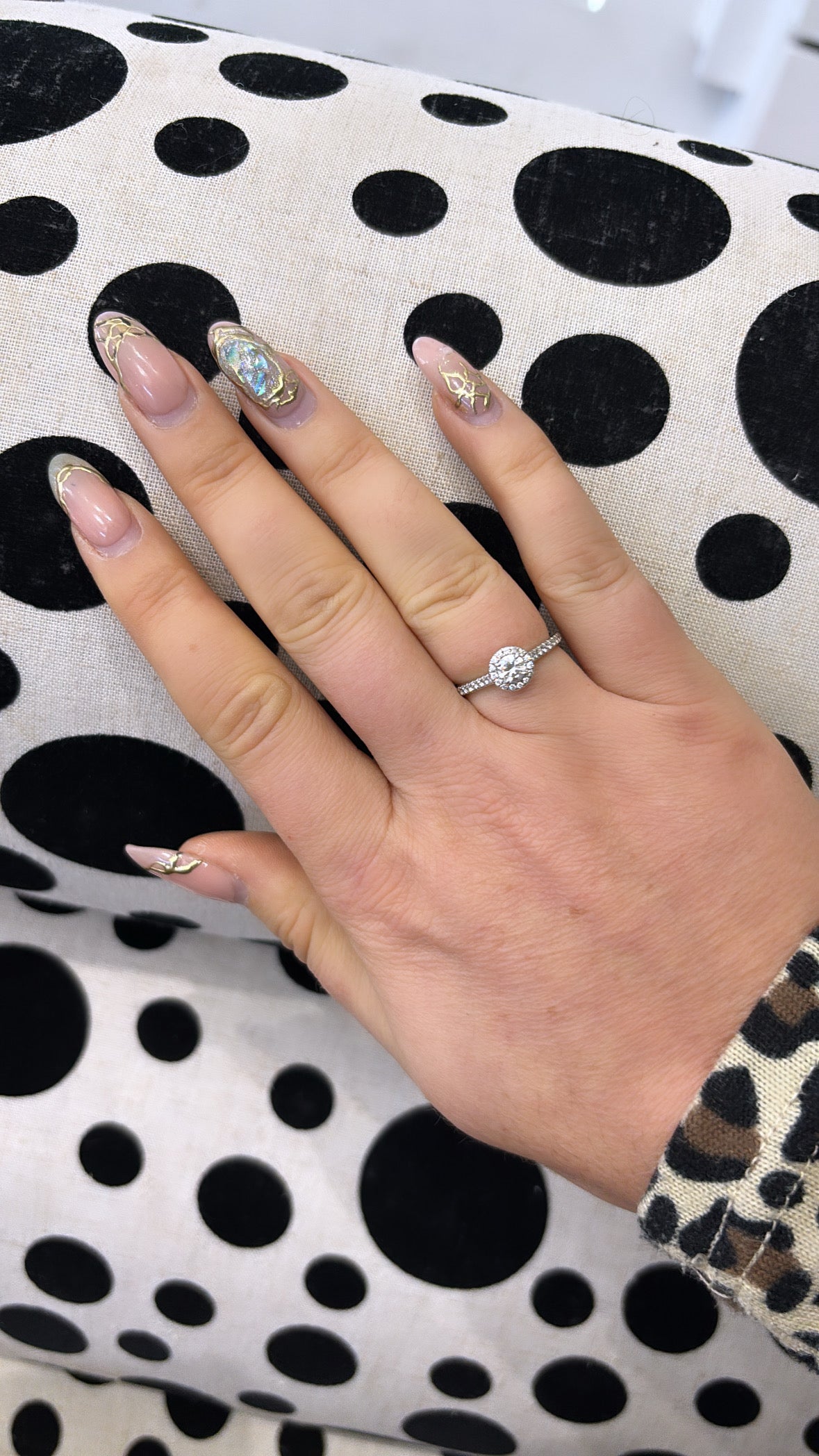 Round Brilliant Cut Diamond Fine Halo Ring in Platinum