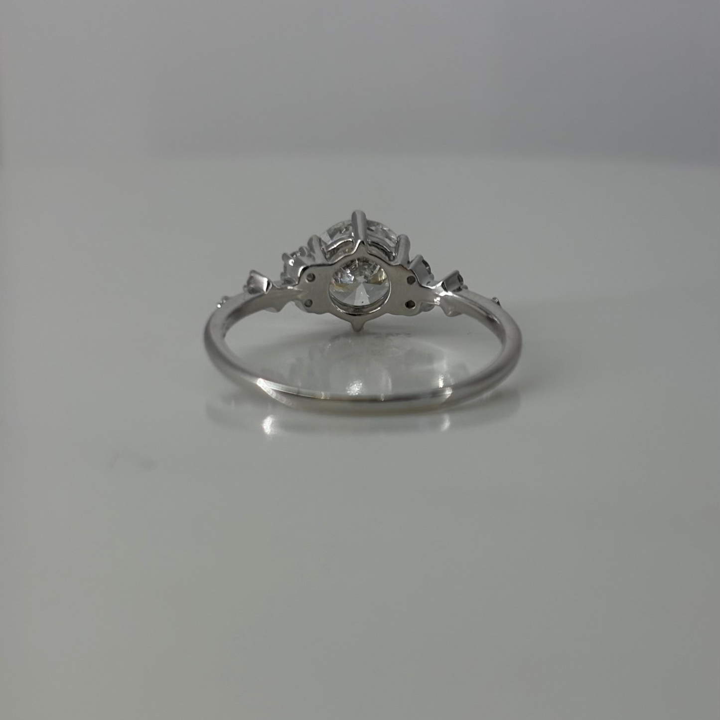 Flowing Nature Round Brilliant Cut Diamond White Gold Engagement Ring