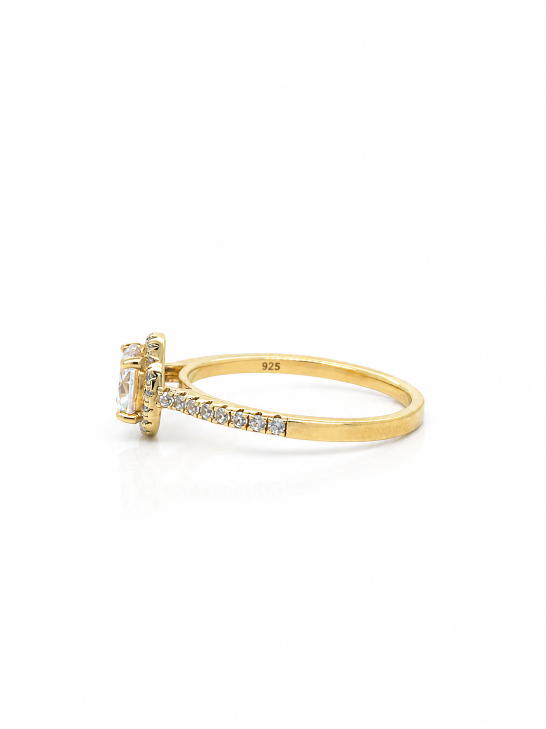Monroe's Bespoke Fine Halo Round Brilliant Cut Diamond, Claw Set Engagement Ring