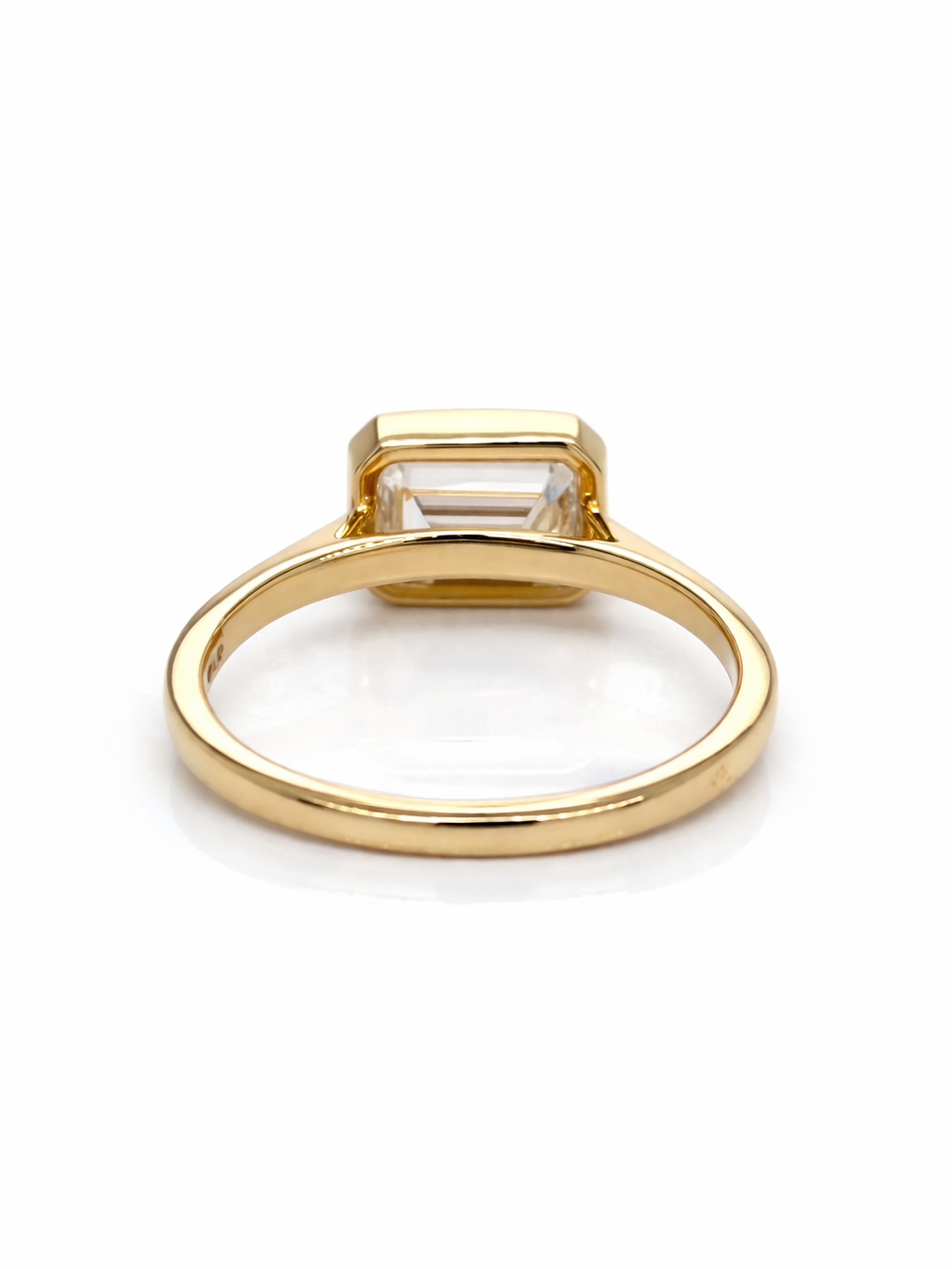 Emerald Cut Diamond, Bezel Set Ring in 18ct Yellow Gold