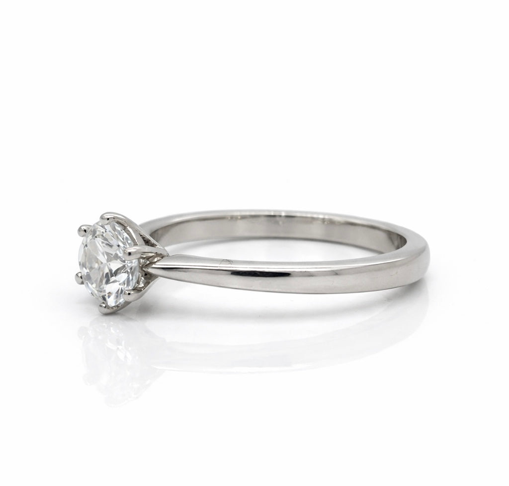 Platinum Solitaire Round brilliant cut Diamond Ring