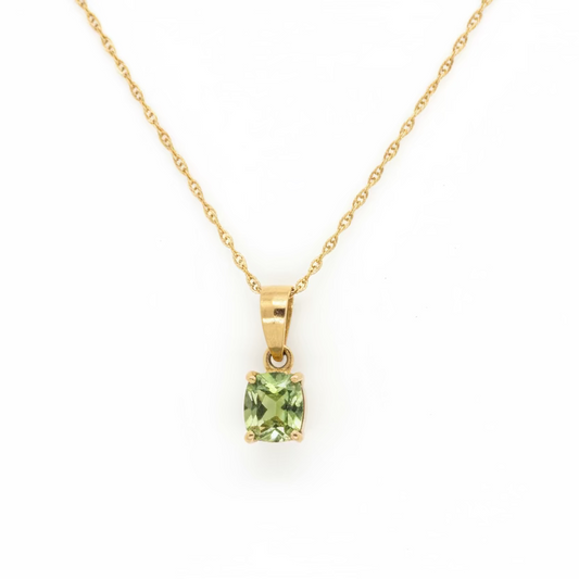 Kenyan Green Garnet 1.6ct Cushion Cut Pendant 18ct Yellow Gold