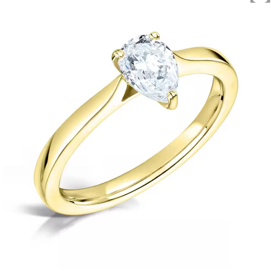 Pear Cut Solitare Diamond Engagement Ring