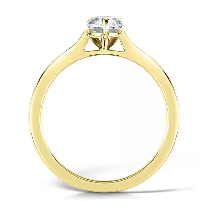 Pear Cut Solitare Diamond Engagement Ring