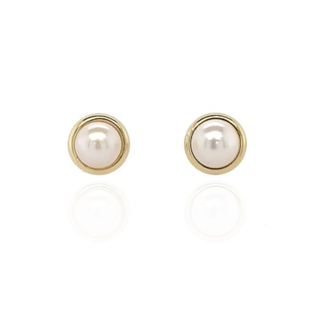 9ct Yellow Gold Culture Pearl Stud Earrings