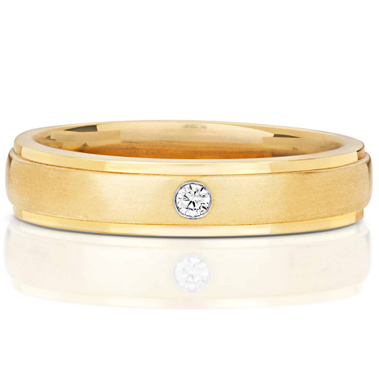 Gents 5mm Wedding Band With Single Diamond