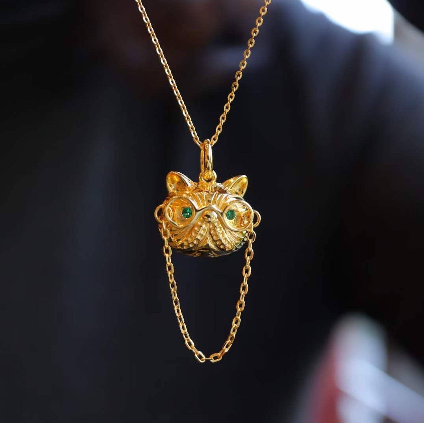 Silver 18ct Gold Plated Frenchie Cat Brooch with Sparkling Green Eyes