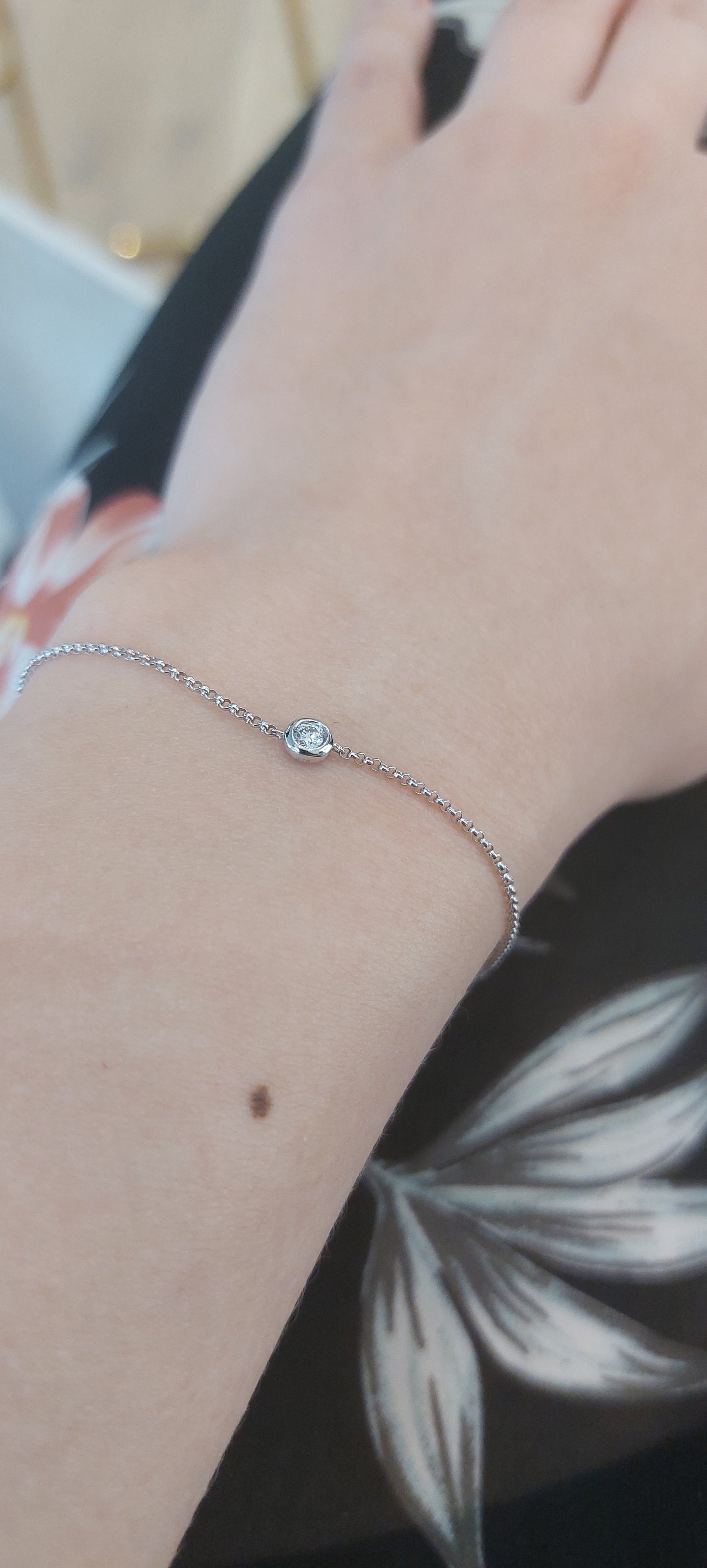 9ct White Gold Diamond Besel Set Bracelet